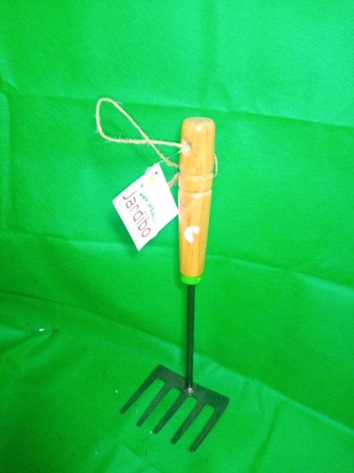 Petit râteau de jardin en acier et bois